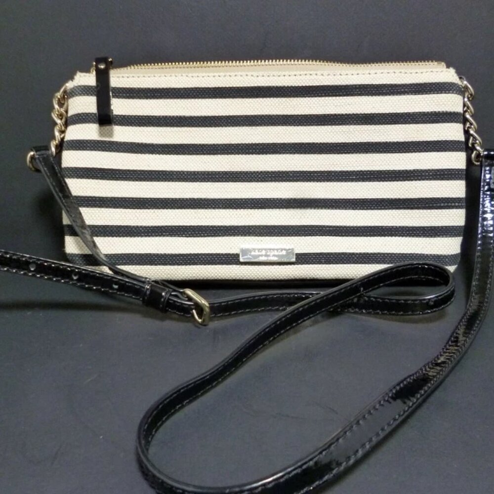 Super Chic Kate Spade NY Cross Body Black & White Leather 2000s Shoulder Bag